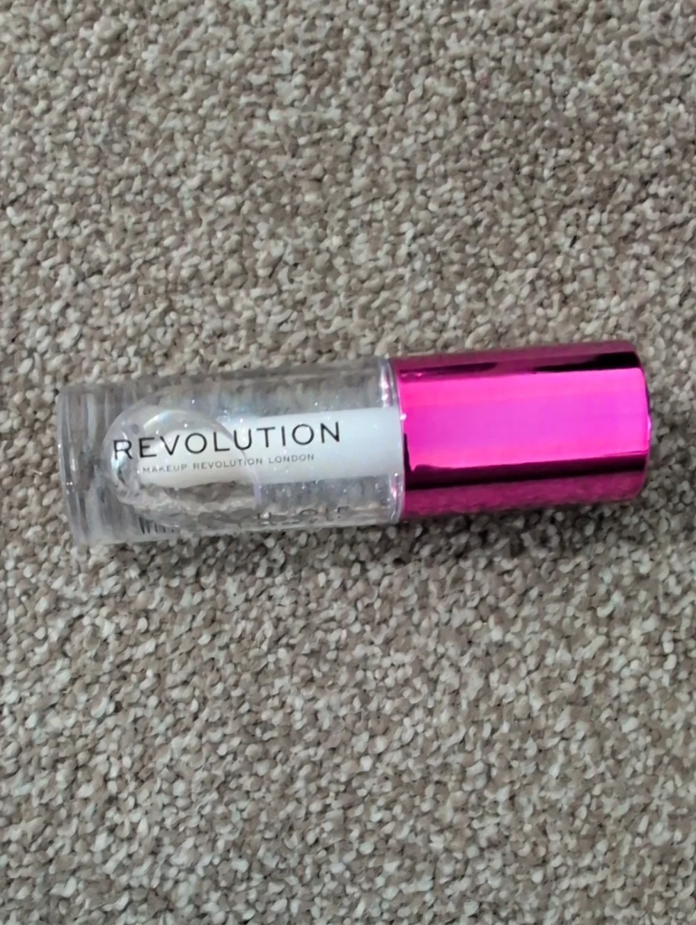 Revolution hydrating lip